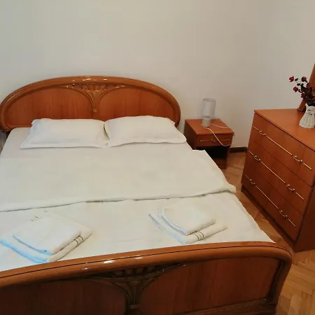 Apartament Unirii 1 *